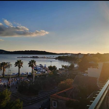 Apartments Lorio Vodice Exterior foto